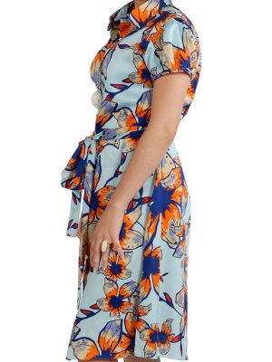 Vestido chemise estampa azul floral com cinto em tecido